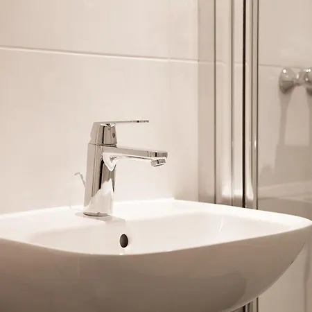 Four Star Apartments - Berkenbosch Blokstraat The Hague Room photo