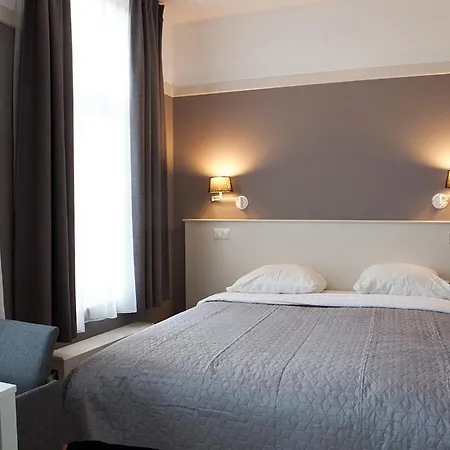 Four Star Apartments - Berkenbosch Blokstraat The Hague Room photo