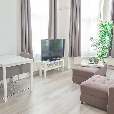 Four Star Apartments - Berkenbosch Blokstraat The Hague Room photo