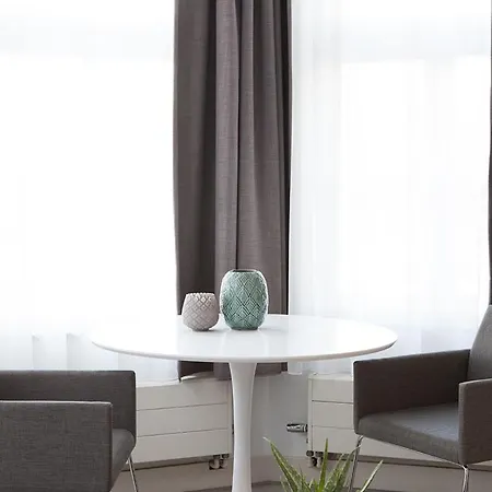 Four Star Apartments - Berkenbosch Blokstraat The Hague Room photo