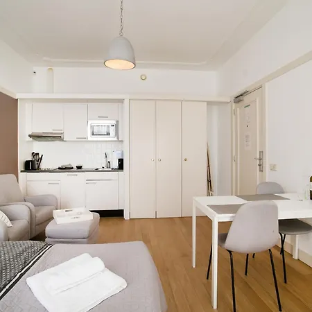 Four Star Apartments - Berkenbosch Blokstraat The Hague Room photo